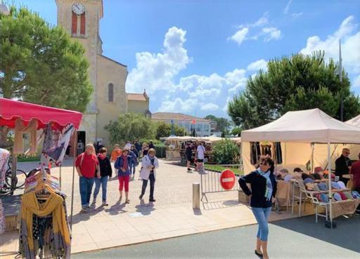 Maison Typique Vendeenne La Tranche-sur-Mer Luaran gambar